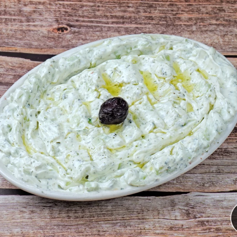 Cacik - Joghurt mit Gurke
