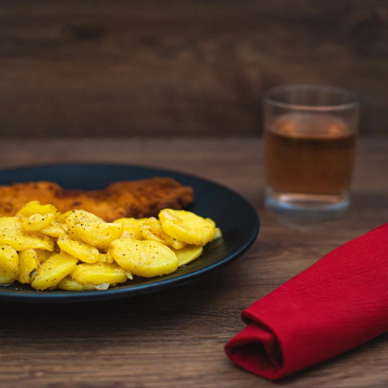 Putenschnitzel mit Bratkartoffeln