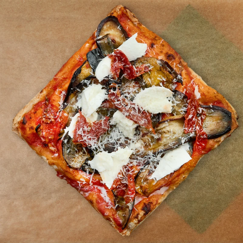 Parmiginia Sauerteig 20 x 20 cm